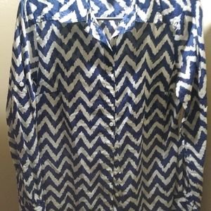 EUC women long sleeve shirt